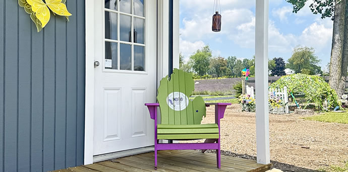 Indigo-Lavender-Farms-front-porch.jpg